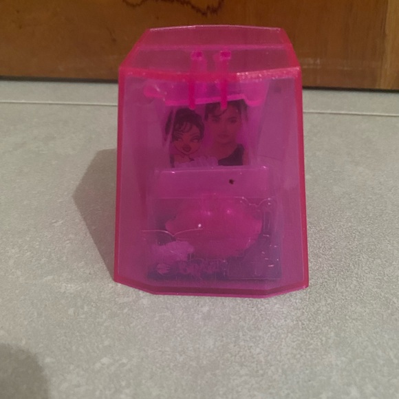 Bratz x Kylie Jenner Msytery - Picture 3 of 6